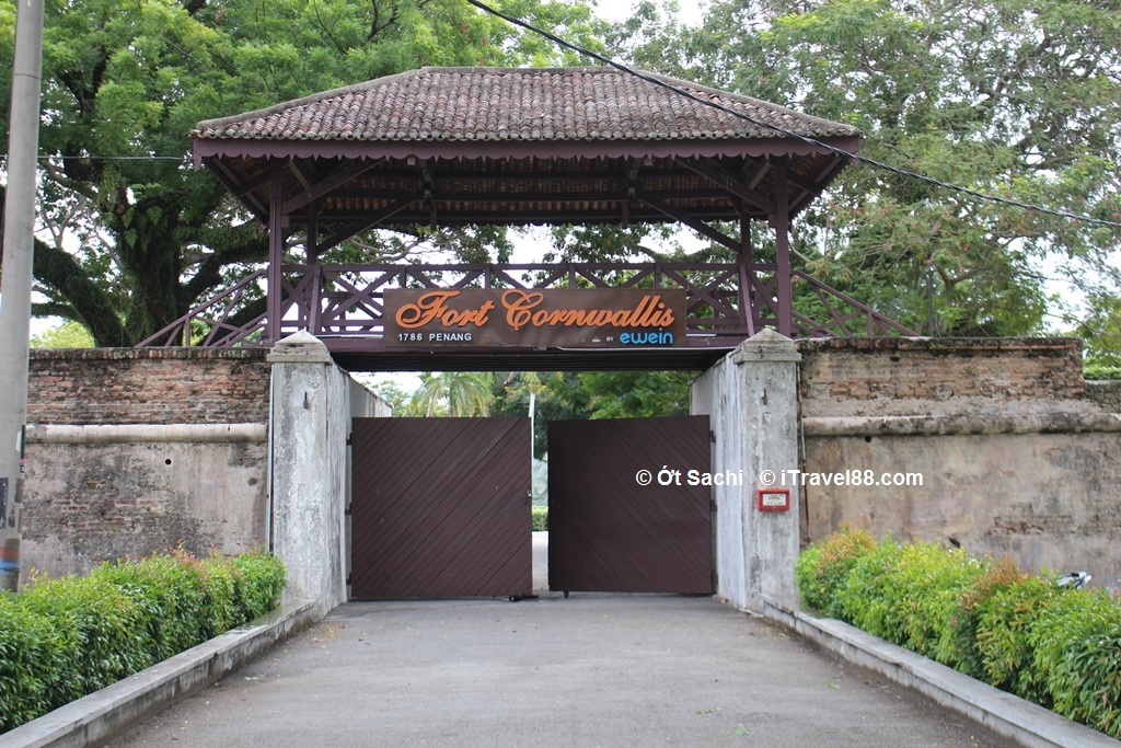 Lối vào pháo đài Fort Cornwallis - Penang