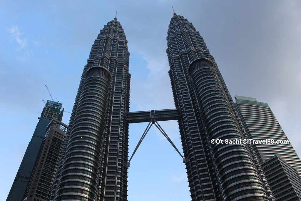 Tòa tháp đôi cao nhất thế giới - sự thật thú vị về Malaysia