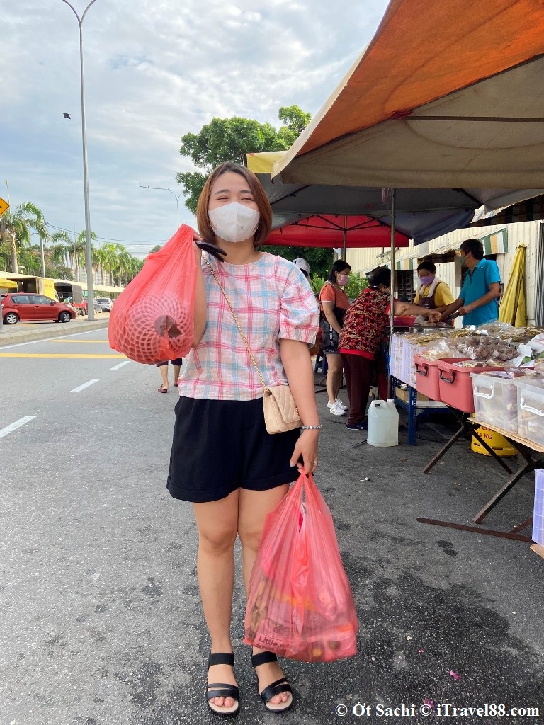 Mua gì ở chợ malaysia